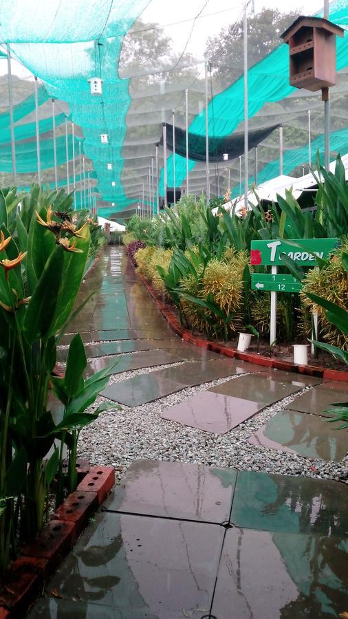 T Garden Villa Pantai Cenang  Exterior photo
